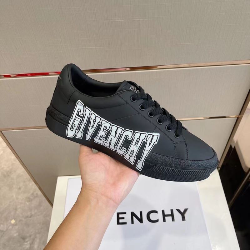 Givenchy Sneakers